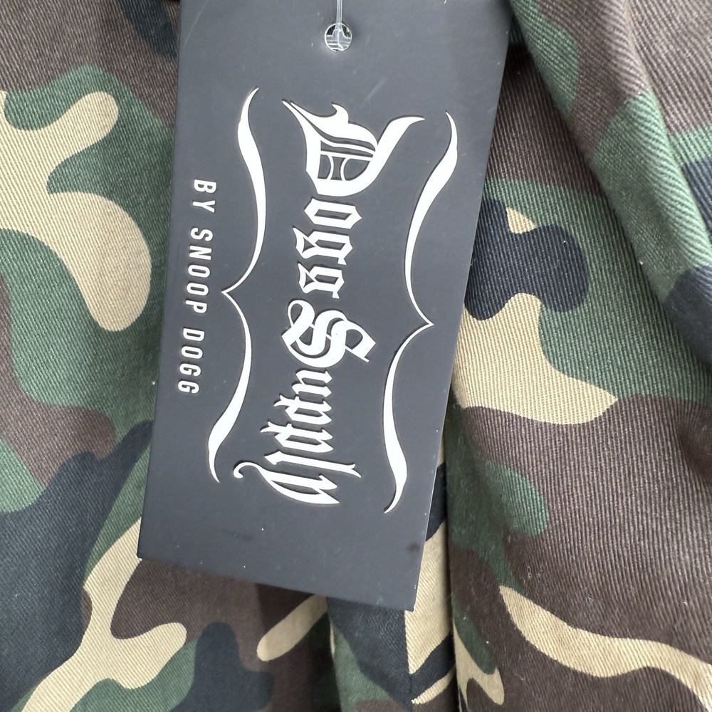 Dogg Supply By Snoop Dogg Button Down Shirt Men Size M Camouflage Reversible Tan - Picture 5 of 11